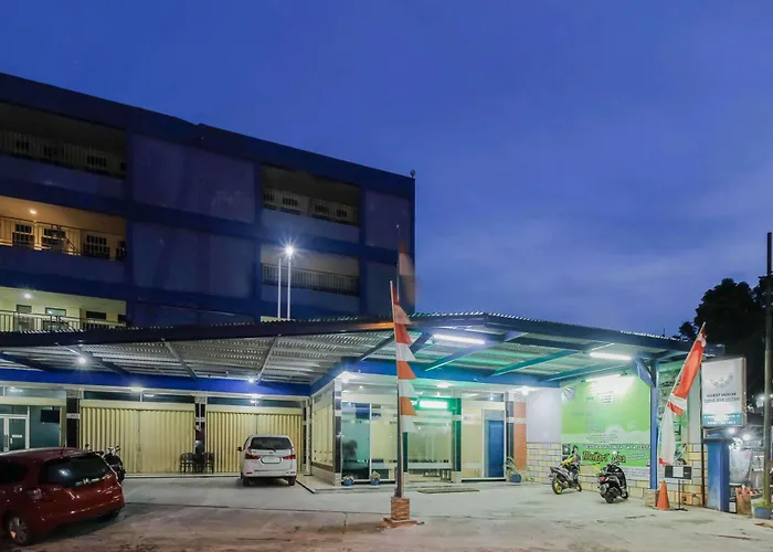 RedDoorz near Taman Samarendah Hotel Samarinda